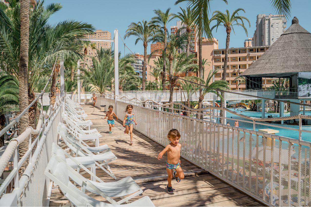 Magic Tropical Splash