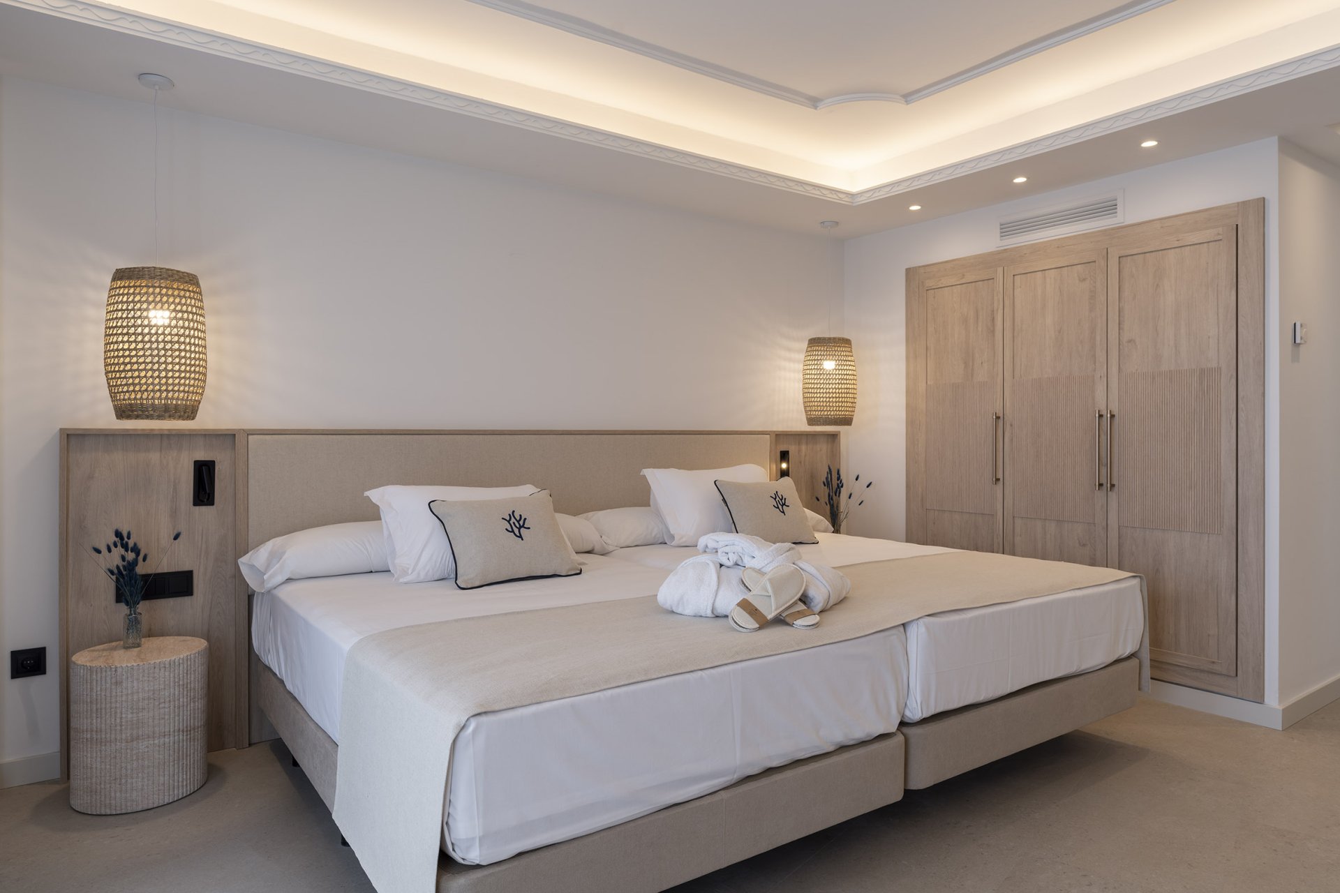 NEW. Pontiana Thalasso Hotel